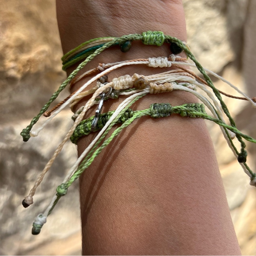 🌳🪵NEW Green/ Fresh Air/ Nature / Set of 5 Adjustable Bracelets🎄 - Picture 9 of 11